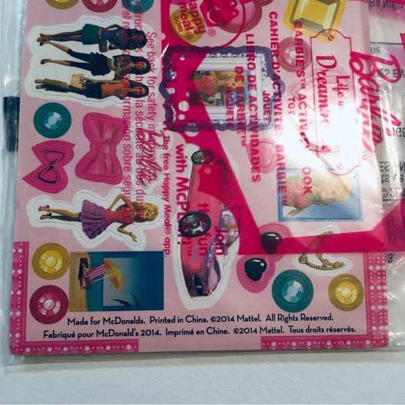 Barbie Life in the Dreamhouse Barbie’s Activity Book Toy 2014 Mattel McDonald’s - Picture 6 of 7